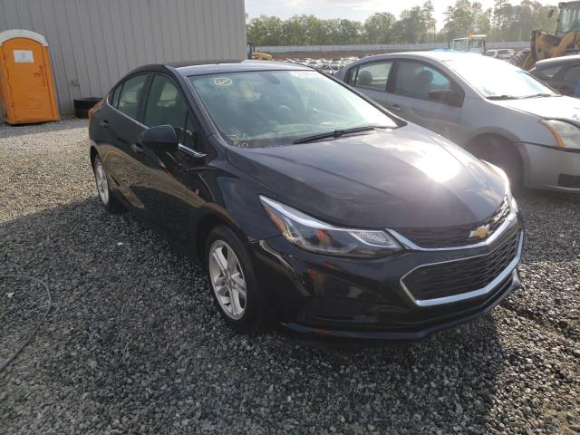 CHEVROLET CRUZE LT 2018 1g1be5sm7j7157176