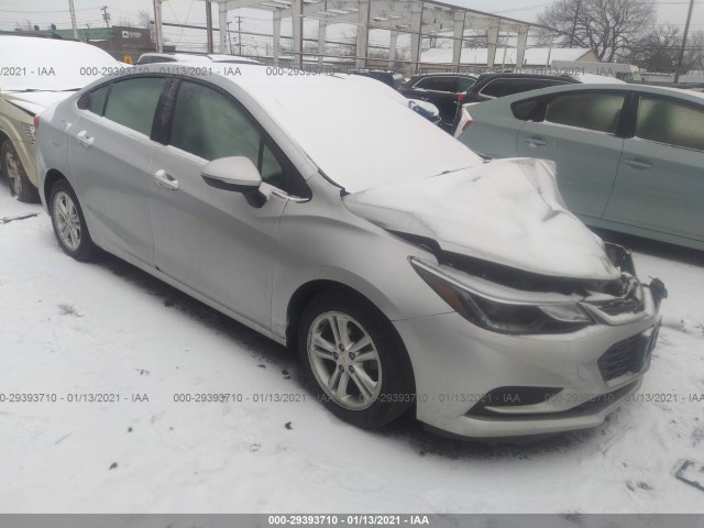 CHEVROLET CRUZE 2018 1g1be5sm7j7170848