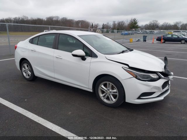 CHEVROLET CRUZE 2018 1g1be5sm7j7178884