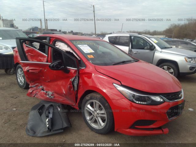 CHEVROLET CRUZE 2018 1g1be5sm7j7180795