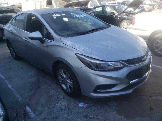 CHEVROLET CRUZE LT 2018 1g1be5sm7j7191537