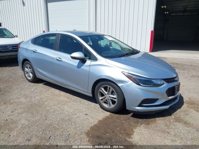 CHEVROLET CRUZE 2018 1g1be5sm7j7208479