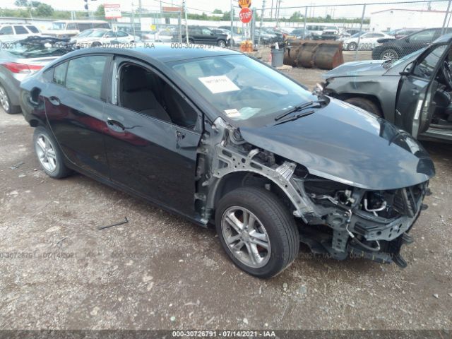 CHEVROLET CRUZE 2018 1g1be5sm7j7217389