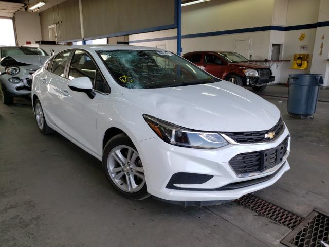 CHEVROLET CRUZE LT 2018 1g1be5sm7j7219482