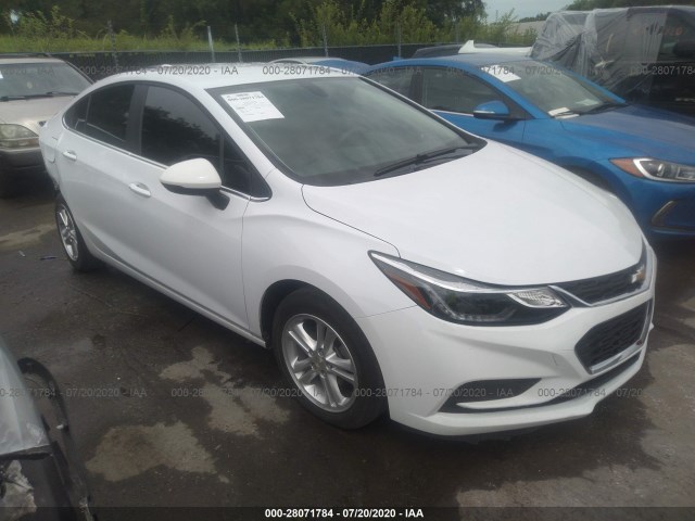 CHEVROLET CRUZE 2018 1g1be5sm7j7246956