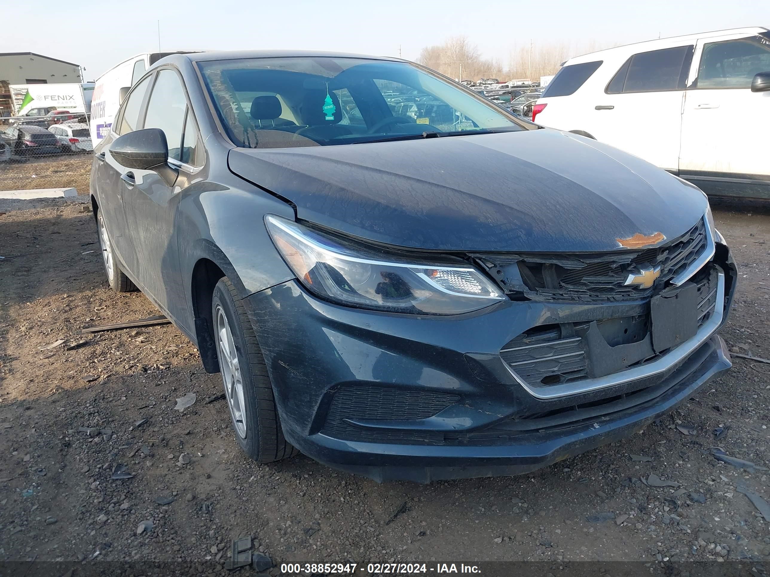 CHEVROLET CRUZE 2017 1g1be5sm8h7176426