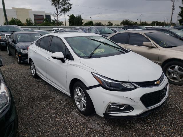 CHEVROLET CRUZE LT 2017 1g1be5sm8h7217945