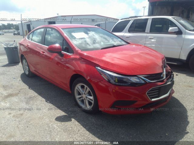 CHEVROLET CRUZE 2018 1g1be5sm8j7103062