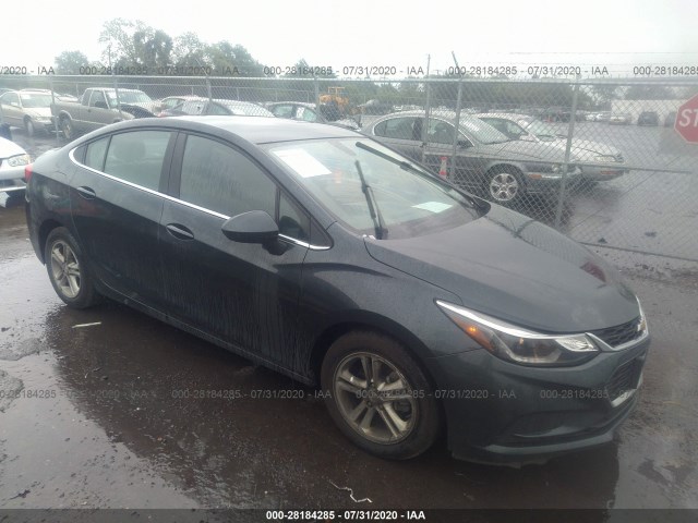 CHEVROLET CRUZE 2018 1g1be5sm8j7111260