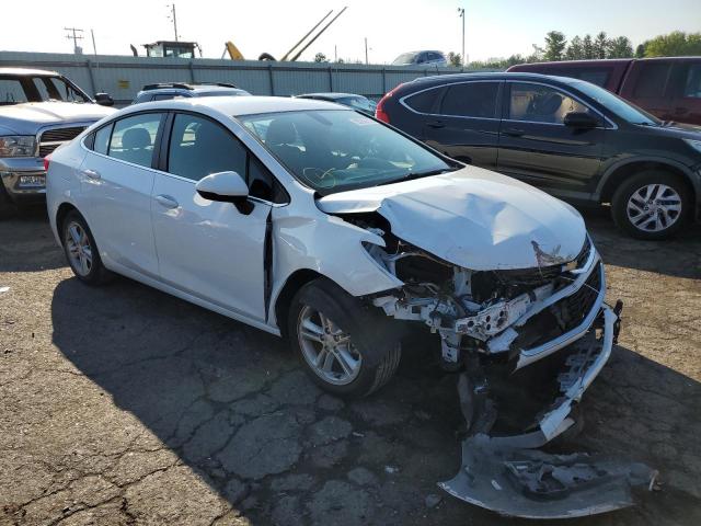 CHEVROLET CRUZE LT 2018 1g1be5sm8j7114451