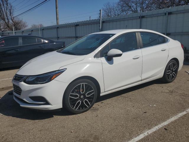 CHEVROLET CRUZE 2018 1g1be5sm8j7116426