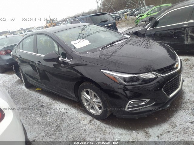 CHEVROLET CRUZE 2018 1g1be5sm8j7122906