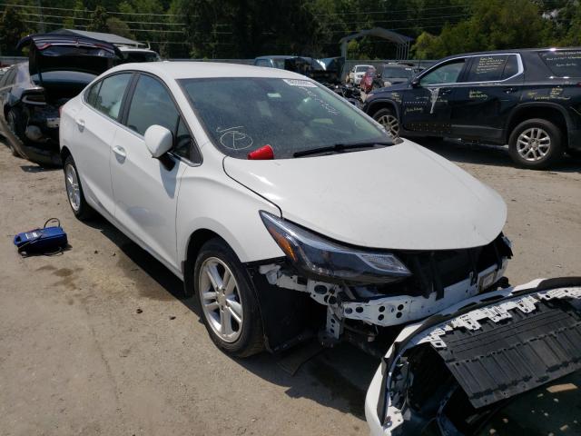 CHEVROLET CRUZE LT 2018 1g1be5sm8j7123571