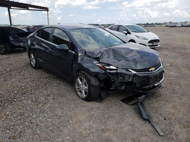 CHEVROLET CRUZE LT 2018 1g1be5sm8j7130360