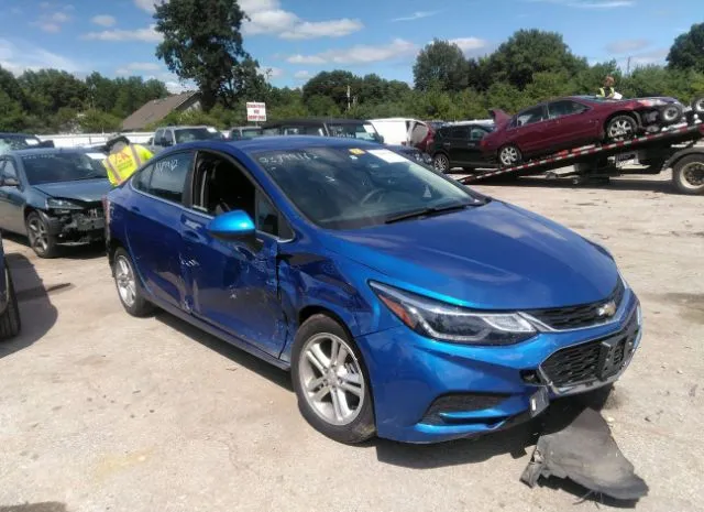 CHEVROLET CRUZE 2018 1g1be5sm8j7147319