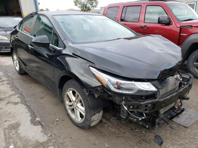 CHEVROLET CRUZE 2018 1g1be5sm8j7152133