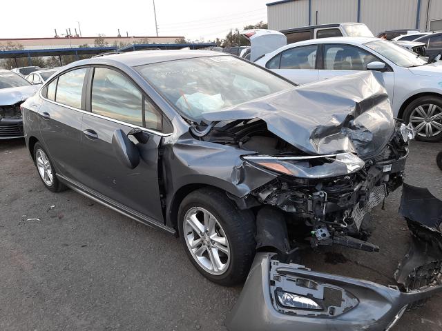 CHEVROLET CRUZE LT 2018 1g1be5sm8j7163441