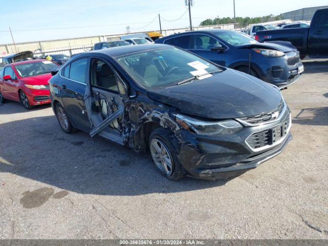 CHEVROLET CRUZE 2018 1g1be5sm8j7172740