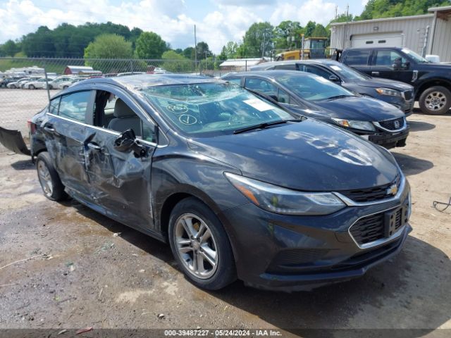 CHEVROLET CRUZE 2018 1g1be5sm8j7183642