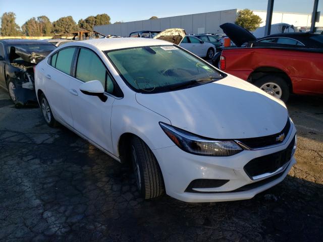 CHEVROLET CRUZE LT 2018 1g1be5sm8j7195919