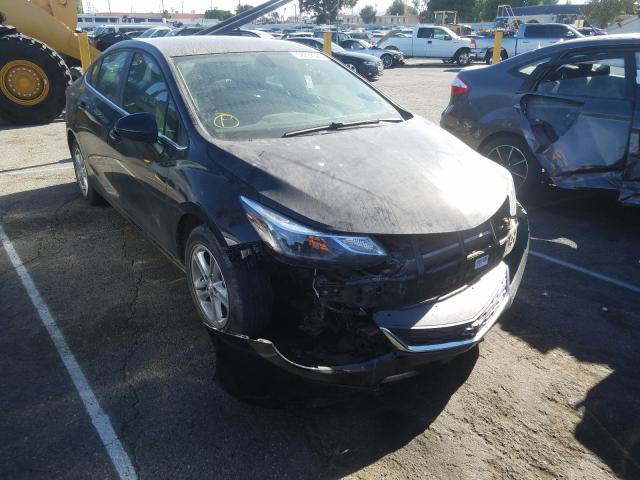 CHEVROLET CRUZE LT 2018 1g1be5sm8j7196410