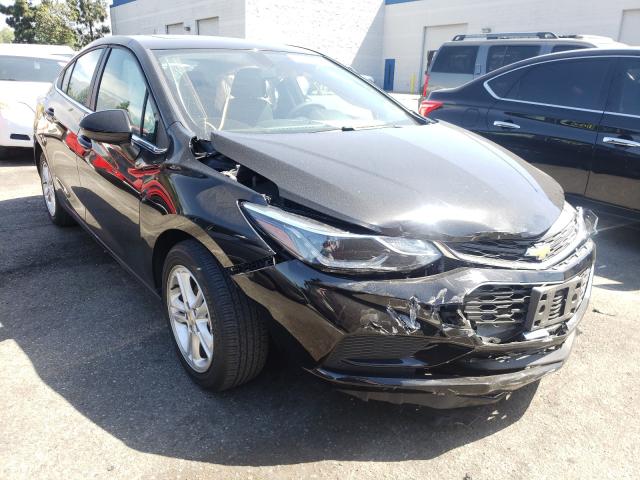 CHEVROLET CRUZE LT 2018 1g1be5sm8j7204912