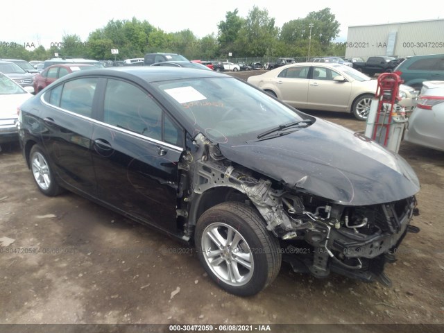 CHEVROLET CRUZE 2018 1g1be5sm8j7212296