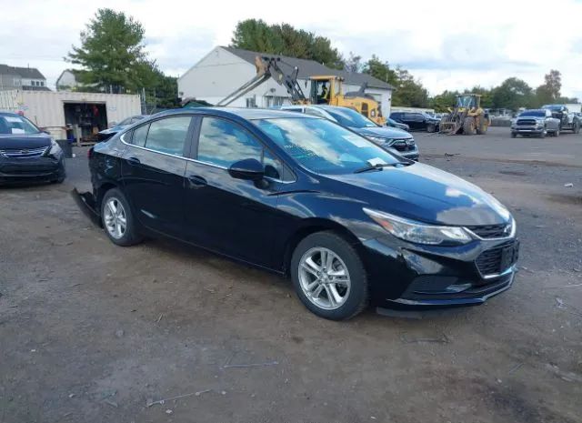 CHEVROLET CRUZE 2018 1g1be5sm8j7225761