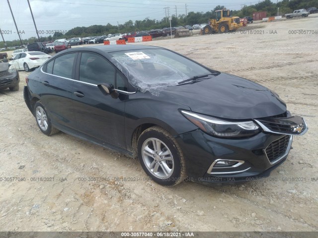 CHEVROLET CRUZE 2018 1g1be5sm8j7233875