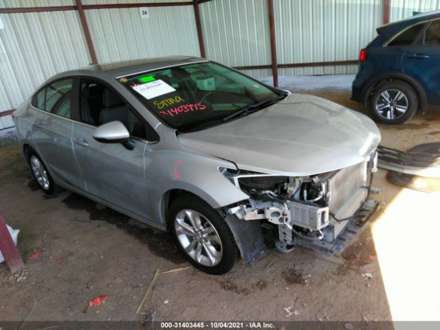 CHEVROLET CRUZE LT 2019 1g1be5sm8k7117268