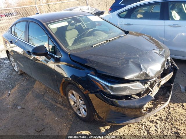 CHEVROLET CRUZE 2019 1g1be5sm8k7144518