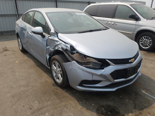 CHEVROLET CRUZE LT 2018 1g1be5sm9j7156434