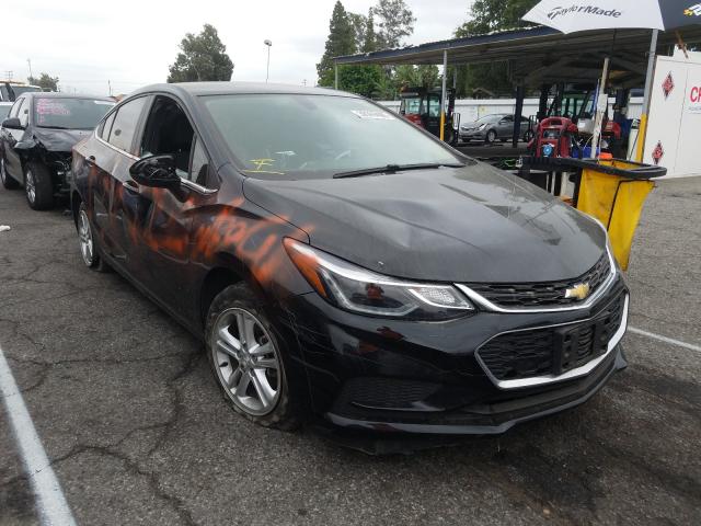 CHEVROLET CRUZE LT 2018 1g1be5sm9j7175937