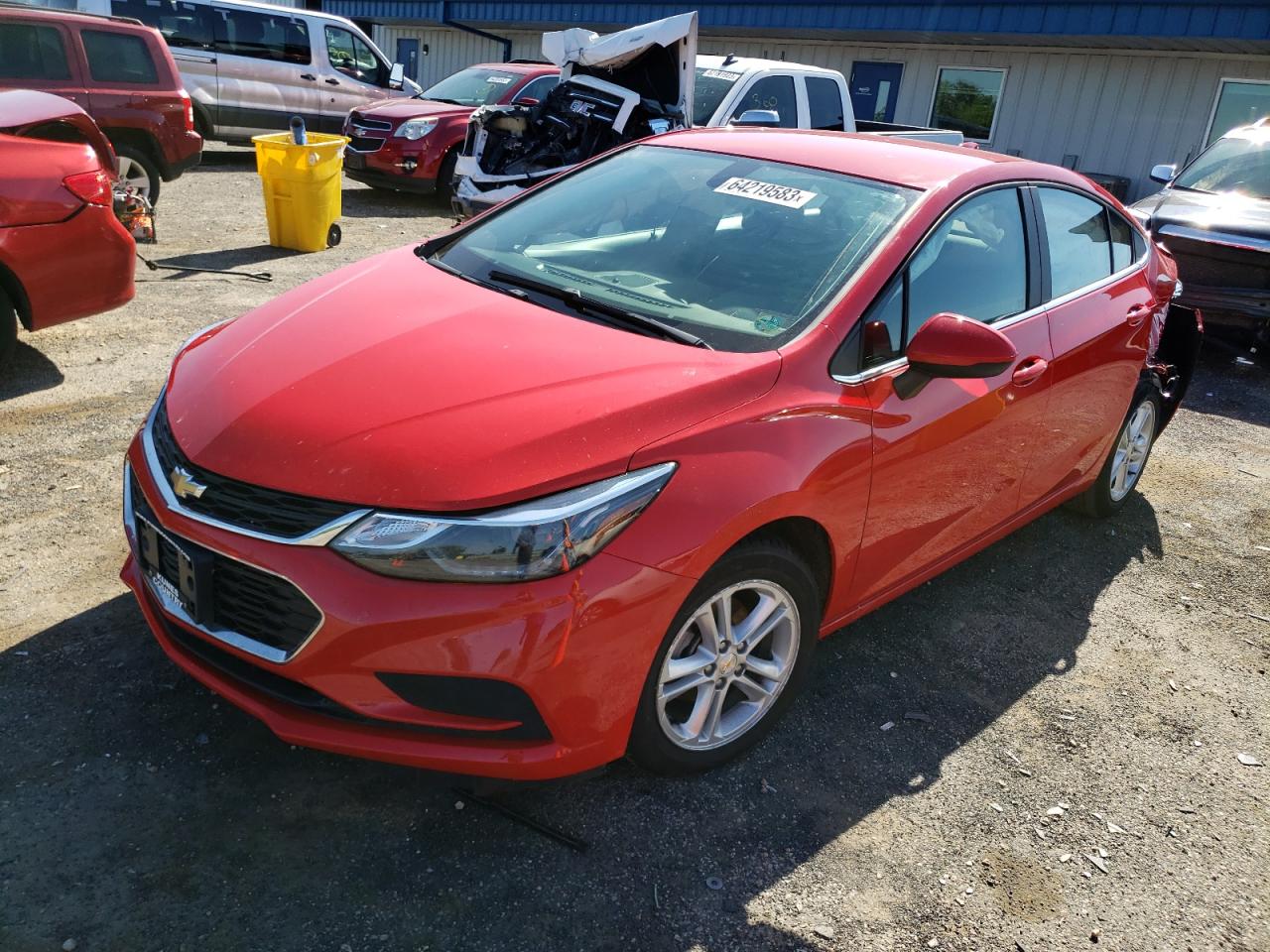 CHEVROLET CRUZE 2018 1g1be5sm9j7184637