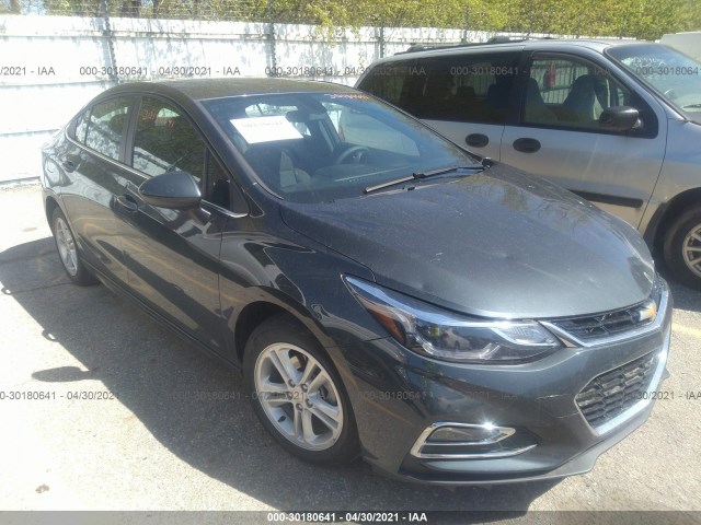 CHEVROLET CRUZE 2018 1g1be5sm9j7188316