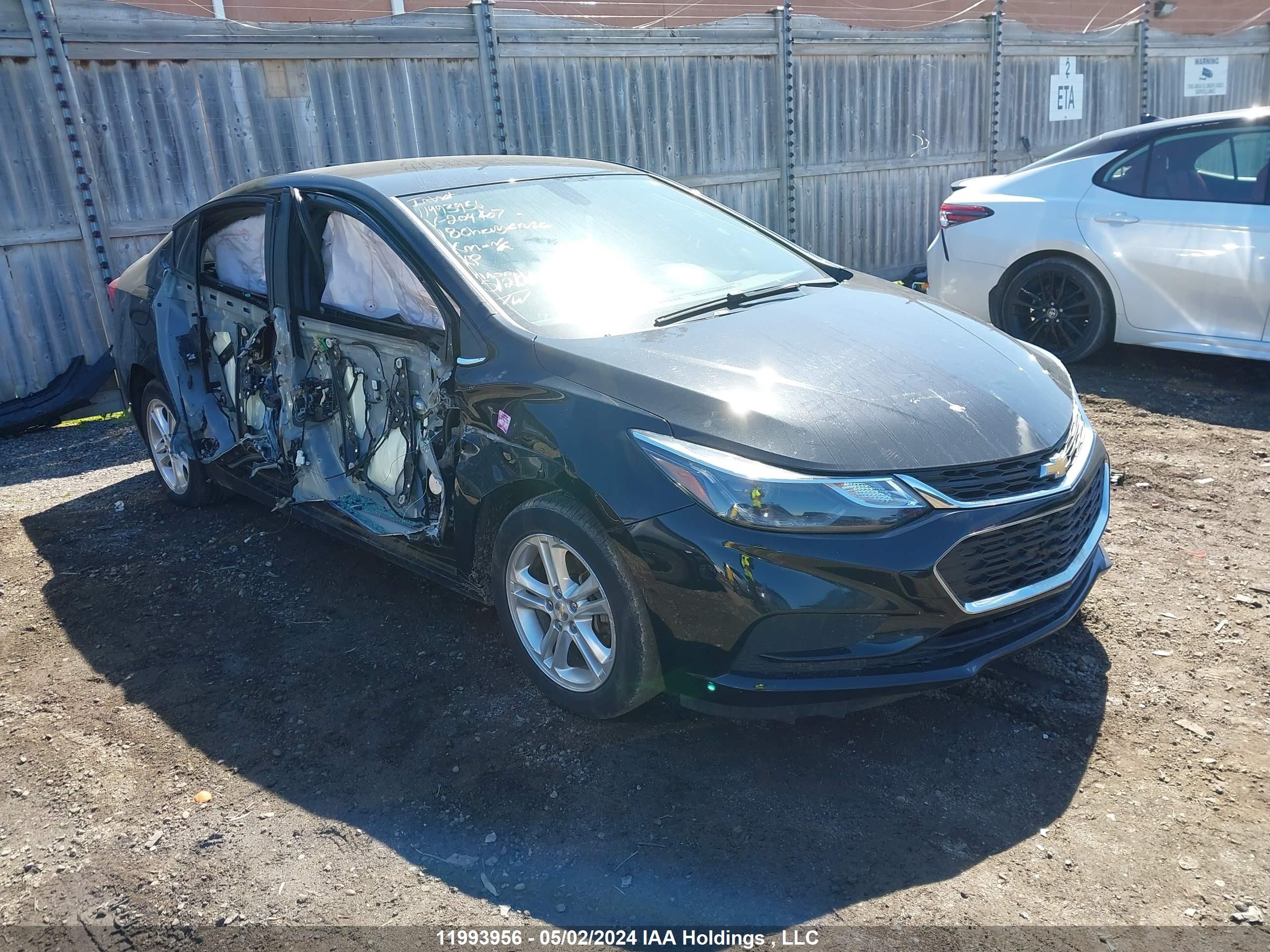 CHEVROLET CRUZE 2018 1g1be5sm9j7209407