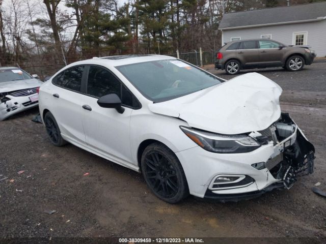 CHEVROLET CRUZE 2018 1g1be5sm9j7212095