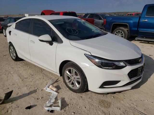 CHEVROLET CRUZE LT 2018 1g1be5sm9j7240883