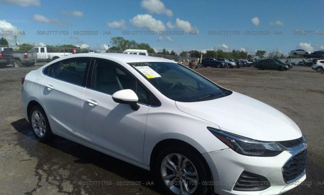 CHEVROLET CRUZE 2019 1g1be5sm9k7117117