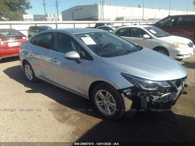 CHEVROLET CRUZE 2017 1g1be5smxh7218627