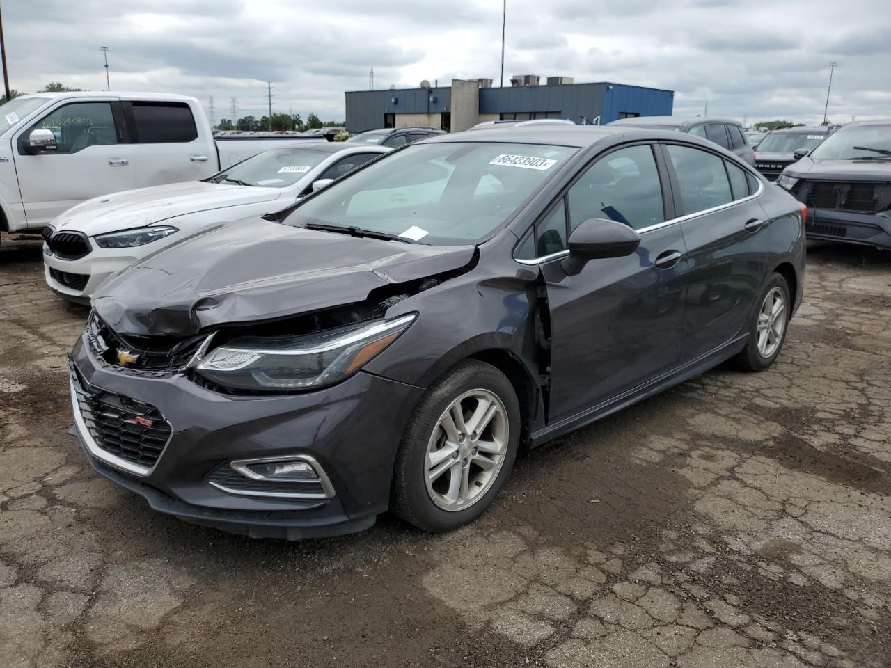 CHEVROLET CRUZE 2017 1g1be5smxh7218854