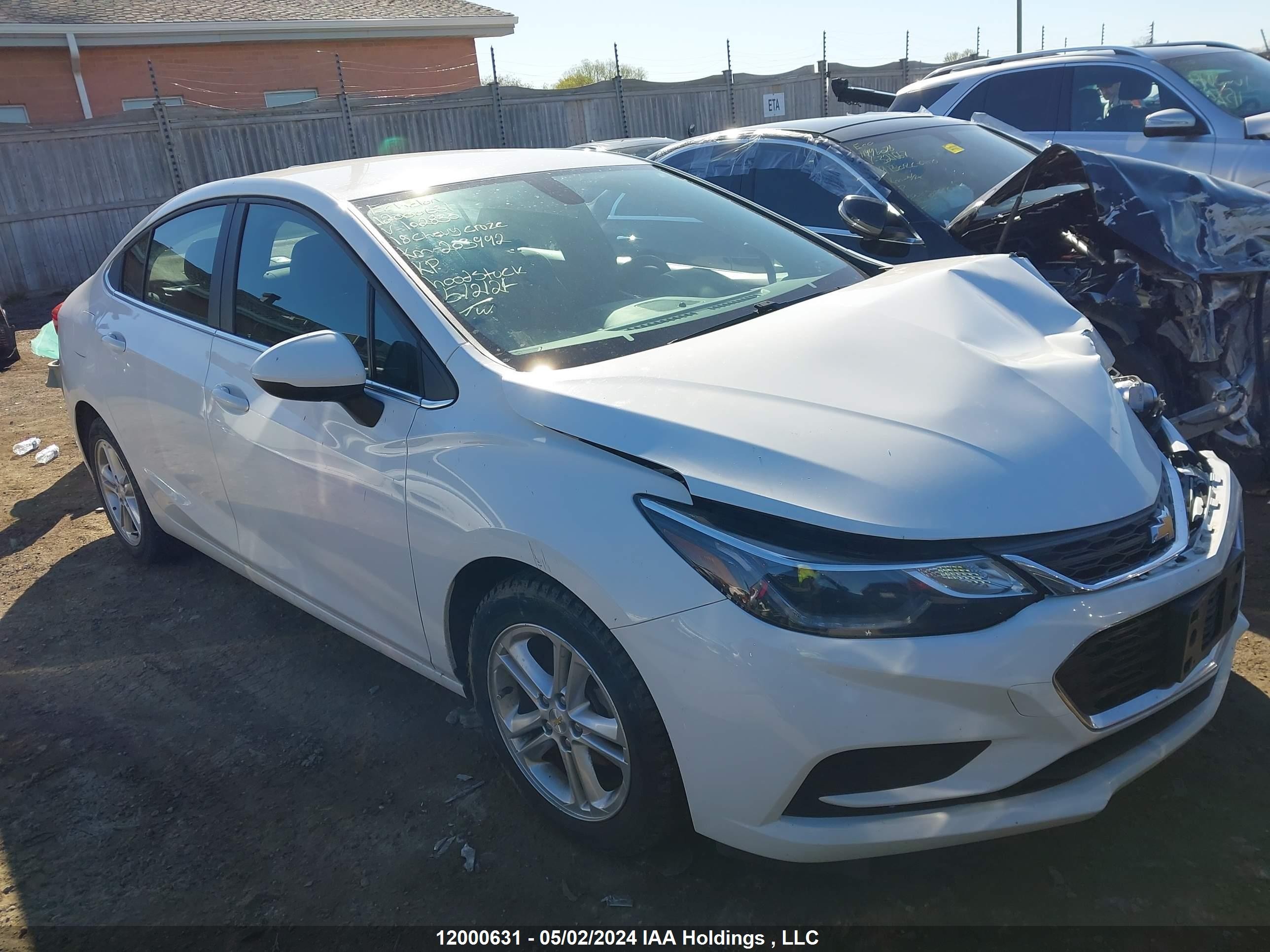 CHEVROLET CRUZE 2018 1g1be5smxj7102835