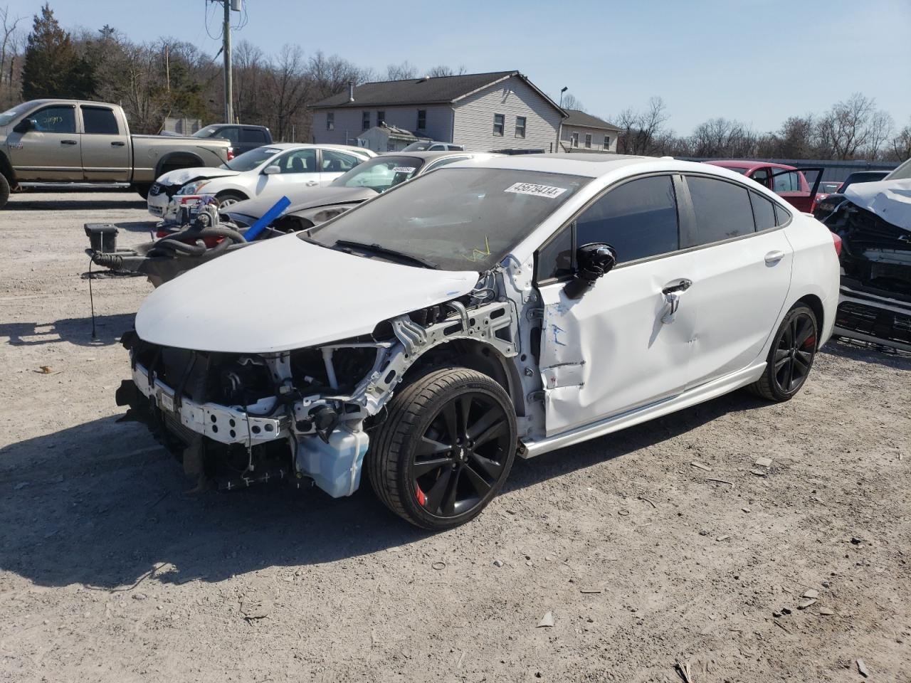 CHEVROLET CRUZE 2018 1g1be5smxj7111860