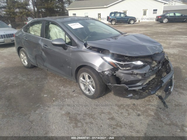 CHEVROLET CRUZE 2018 1g1be5smxj7120204