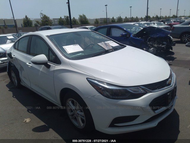 CHEVROLET CRUZE 2018 1g1be5smxj7187496