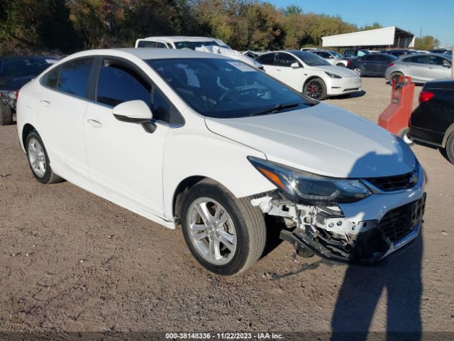 CHEVROLET CRUZE 2018 1g1be5smxj7213143