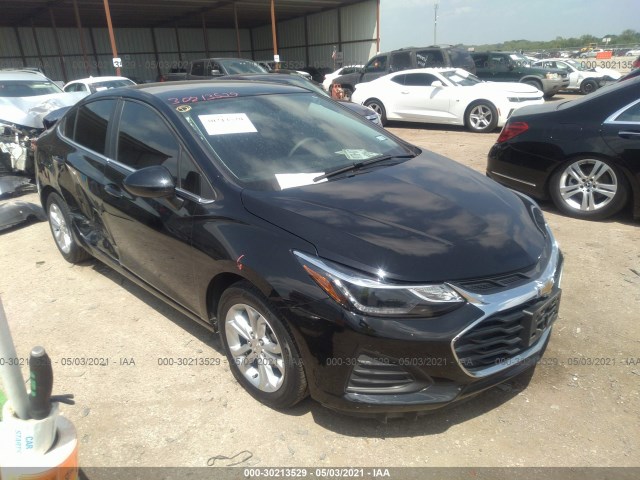 CHEVROLET CRUZE 2019 1g1be5smxk7143483