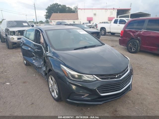 CHEVROLET CRUZE 2018 1g1bf5sm1j7168512