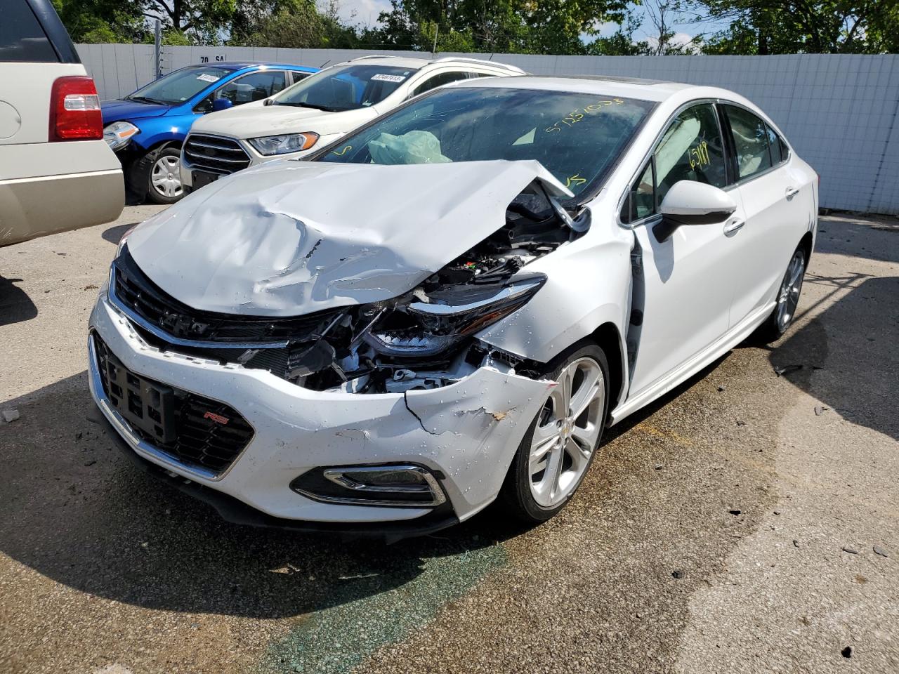 CHEVROLET CRUZE 2018 1g1bf5sm2j7189448