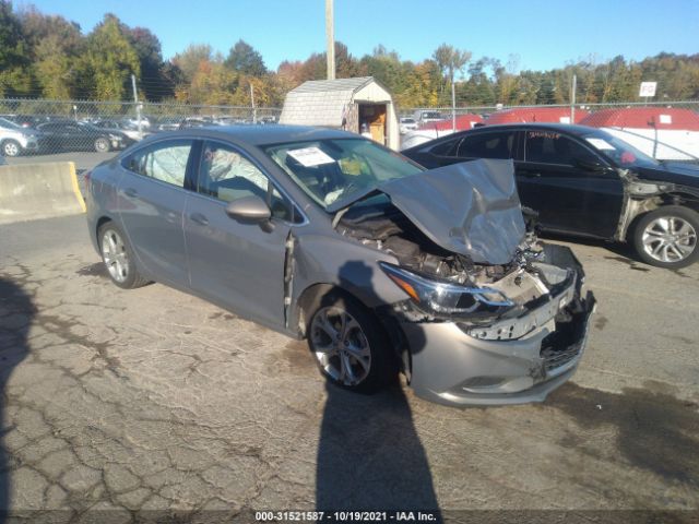 CHEVROLET CRUZE 2018 1g1bf5sm2j7236980